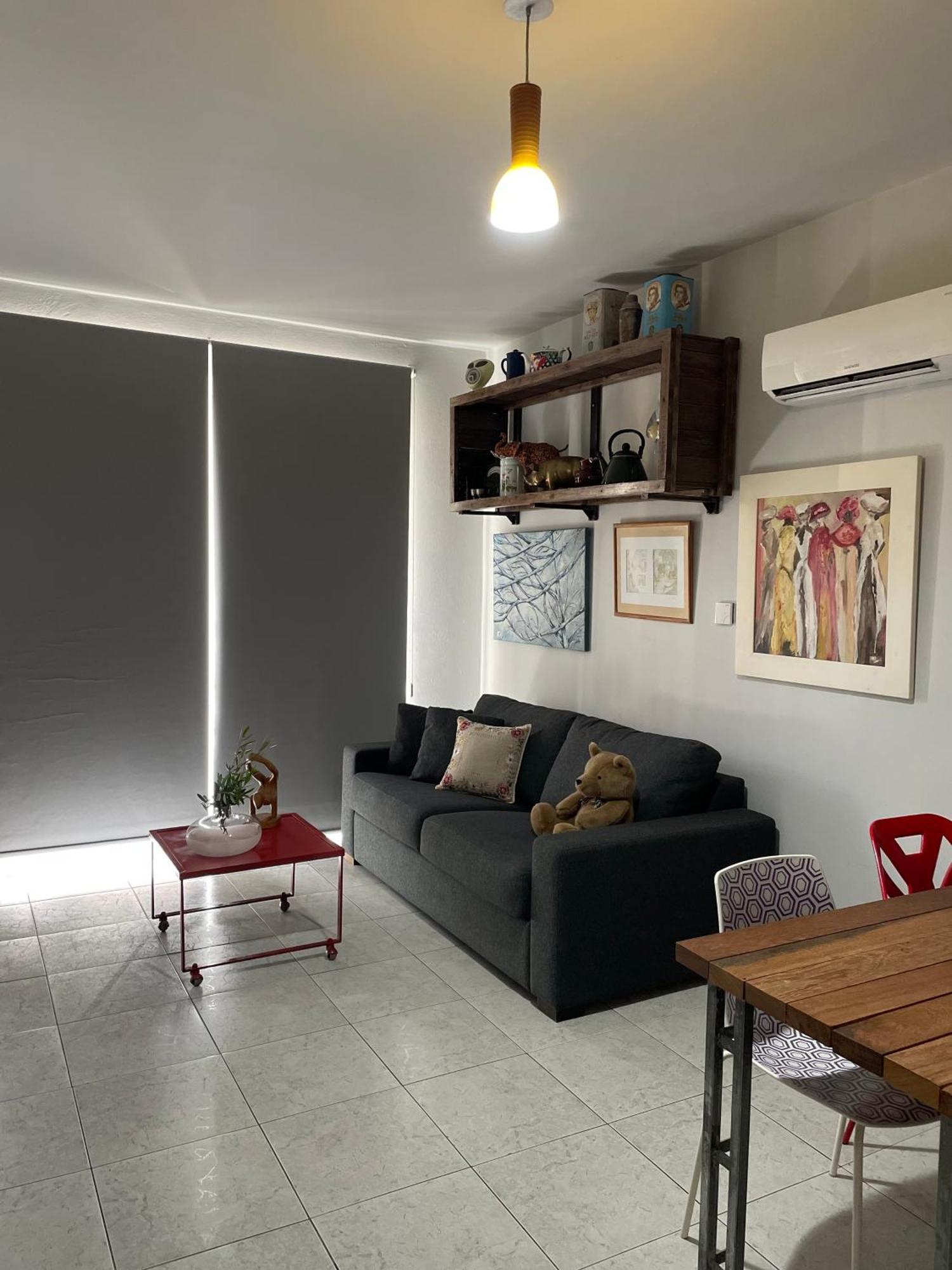 Vans 24~400 Meters To Apartment Paphos