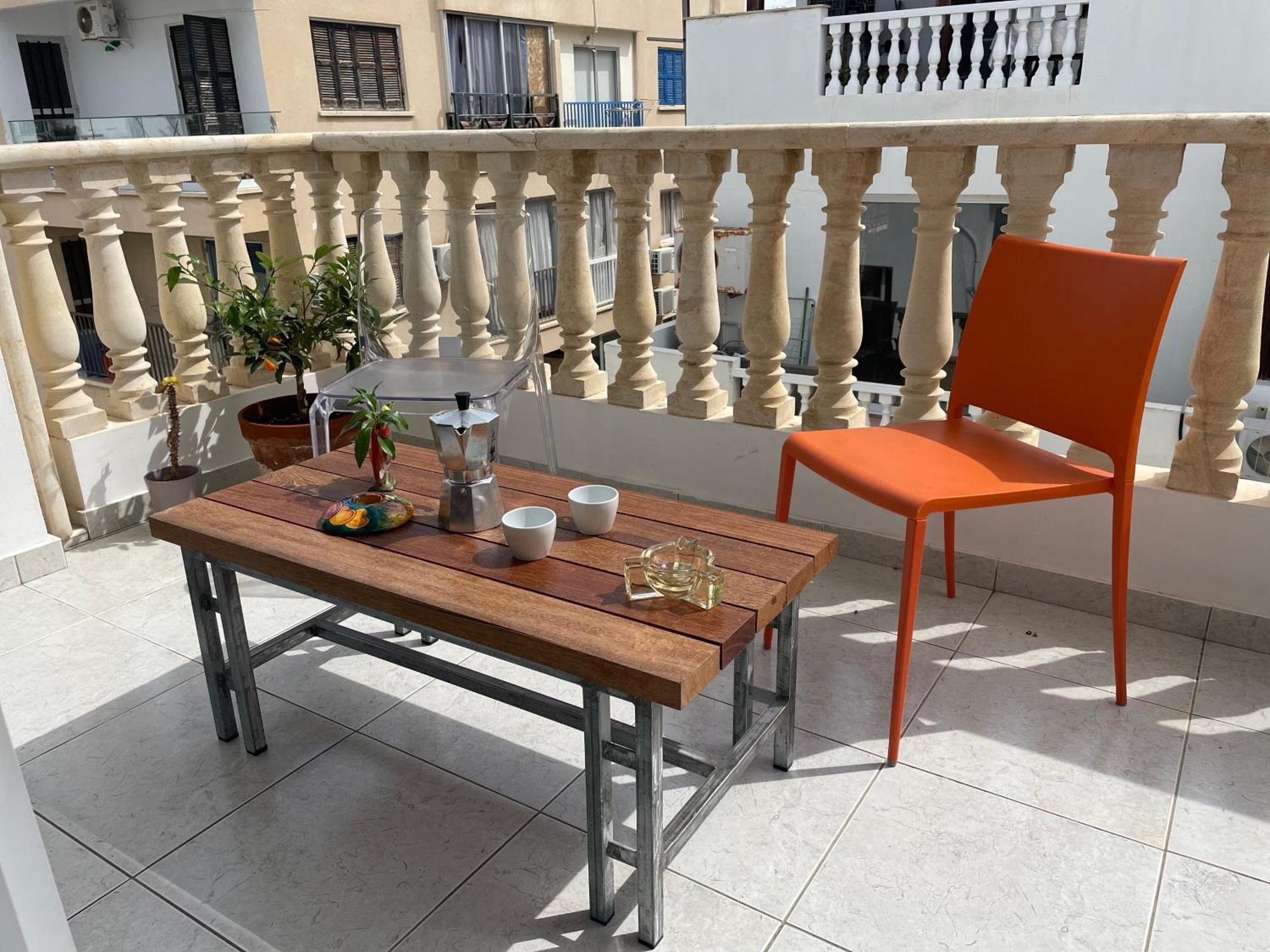 Apartment Vans 24~400 Meters To Paphos